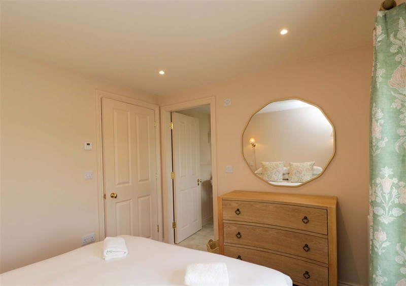 A bedroom in Hazel at Hazel, Elcot near Kintbury