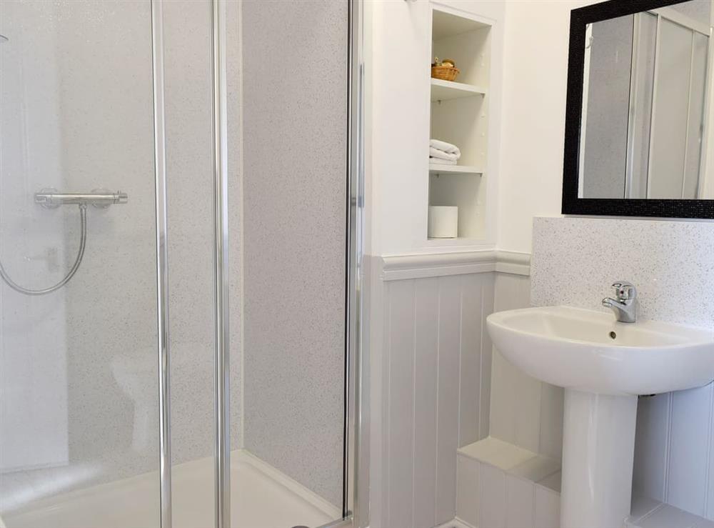 En-suite with walk-in shower at Stable Cottage, 