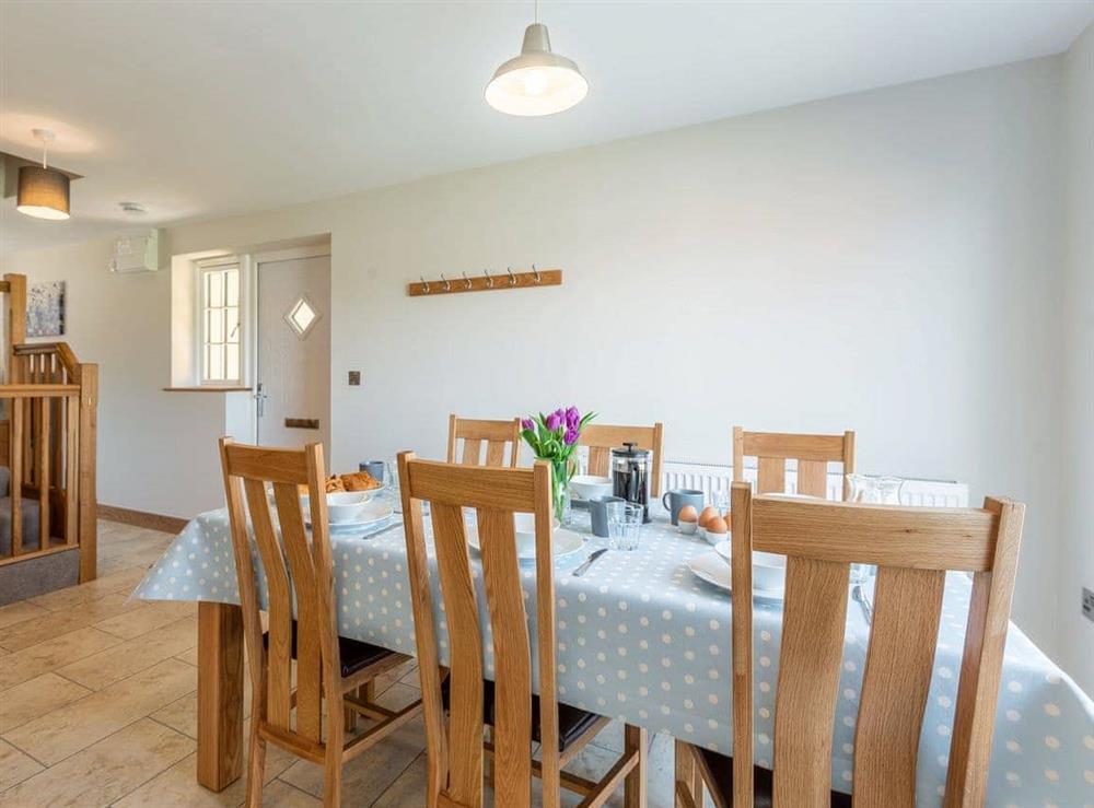 Attractive dining area at Dogwood Cottage, 