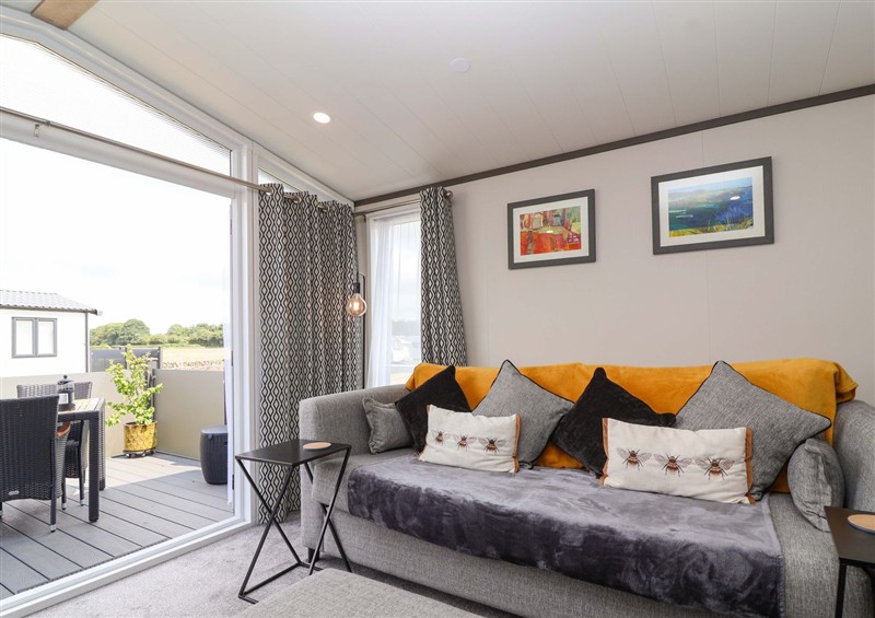 The living room at Hazelnut Lodge, Chipping Norton