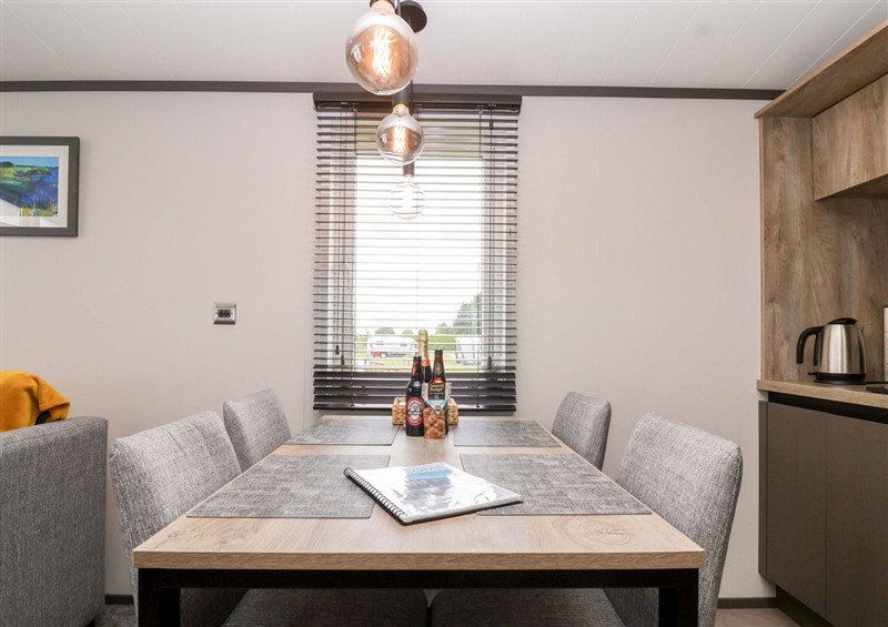 This is the dining room at Hazelnut Lodge, Chipping Norton