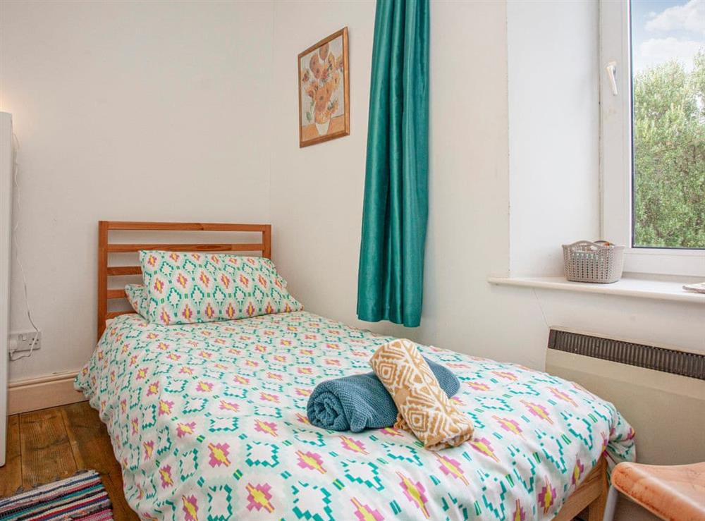Single bedroom at Headland Cottages in Coverack, Cornwall
