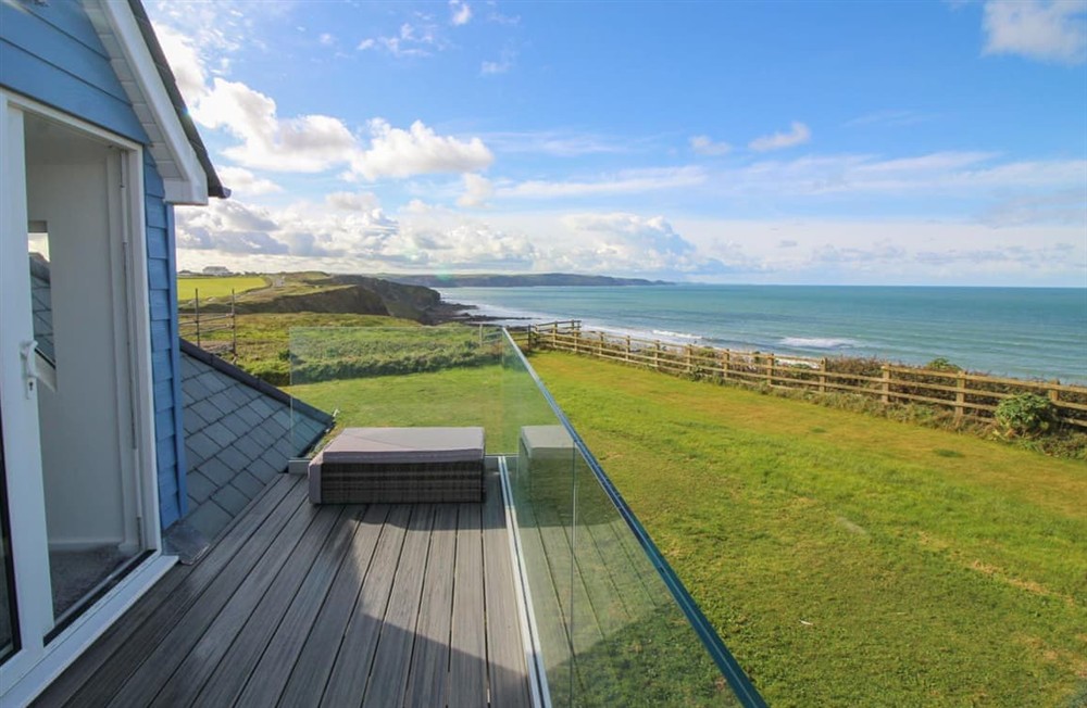 Balcony at Headland Studio in Bude, Cornwall