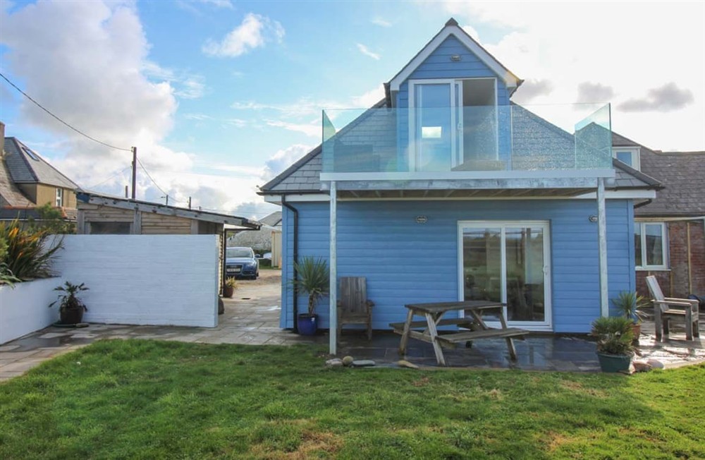 Exterior at Headland Studio in Bude, Cornwall