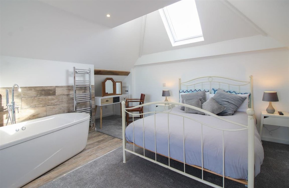 Interior (photo 3) at Headland Studio in Bude, Cornwall