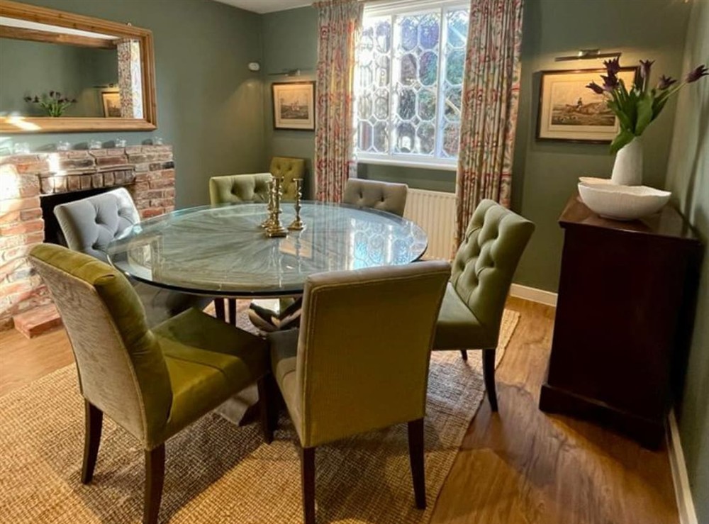 Hearth Cottage, Farnham at Hearth Cottage in Farnham, Hampshire