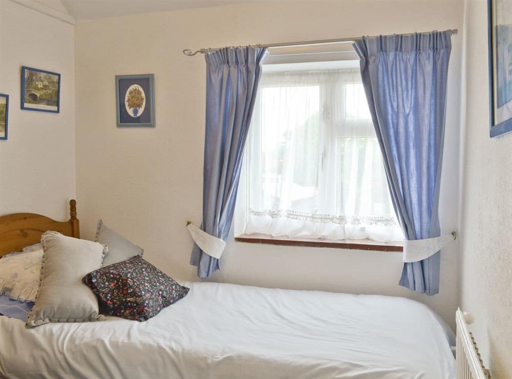 Single bedroom at Heath View Cottage in Westleton, Suffolk