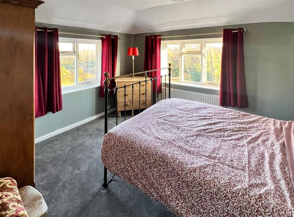 Double bedroom at Heath View in Saxmundham, Suffolk