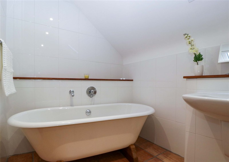 Bathroom at Heathcliffe House, Caslteton near Cardiff