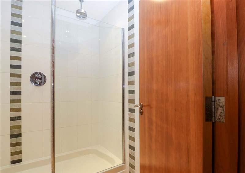 The bathroom (photo 3) at Heathcliffe House, Caslteton near Cardiff