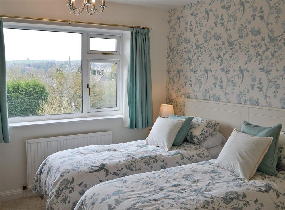 Twin bedroom at Heather House in Bakewell, Derbyshire