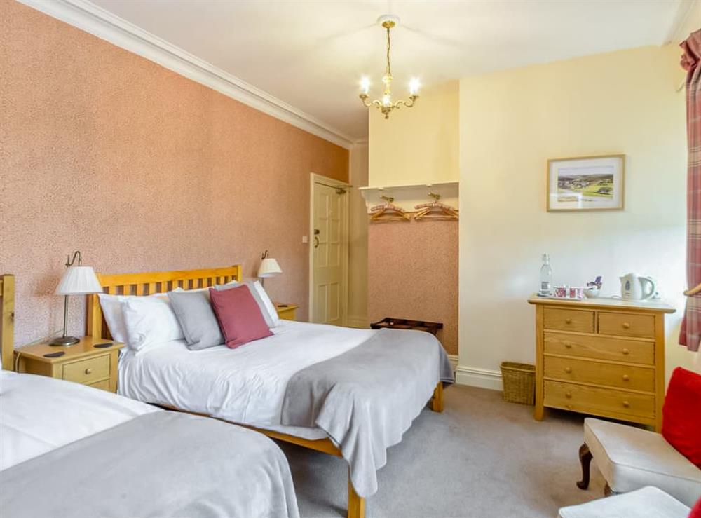 Twin bedroom at Heatherdene in Goathland, near Whitby, North Yorkshire