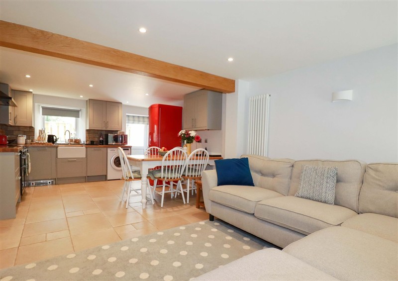 The living area at Heatherlea Cottage, Polgooth