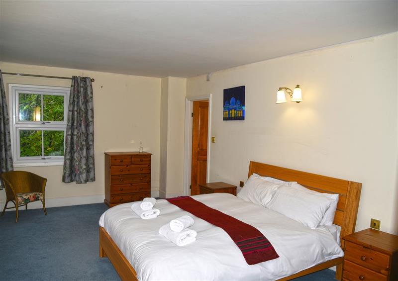 One of the 3 bedrooms (photo 2) at Heathfield, Milverton