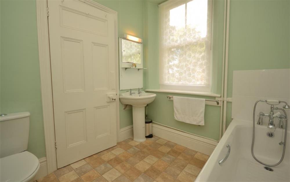 Second bathroom at Heathfield in Thurlestone