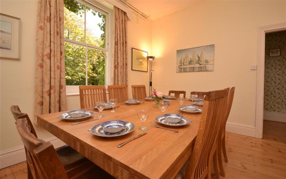 The dining room at Heathfield in Thurlestone