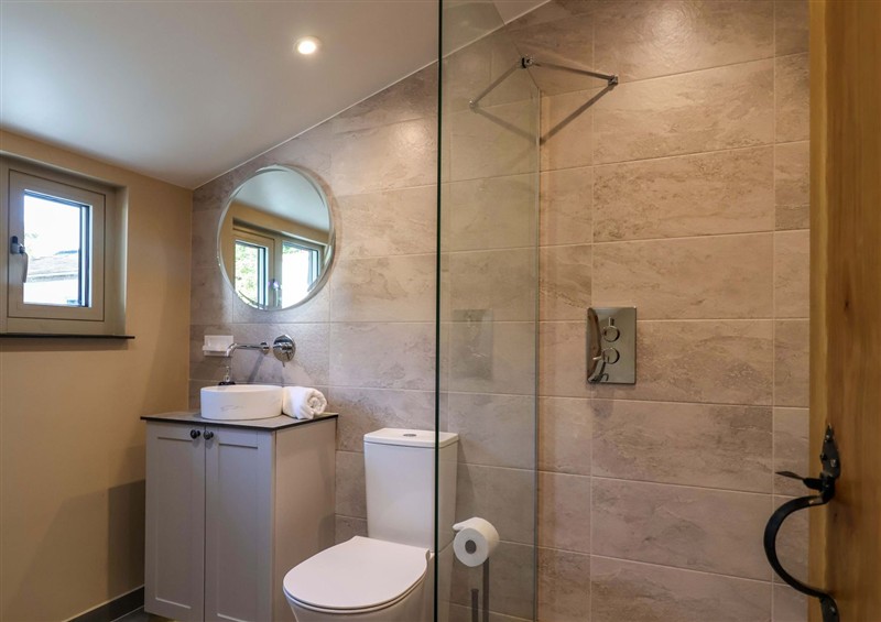 Bathroom (photo 2) at Heathmoor, Horrabridge
