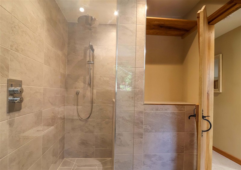 Bathroom (photo 4) at Heathmoor, Horrabridge