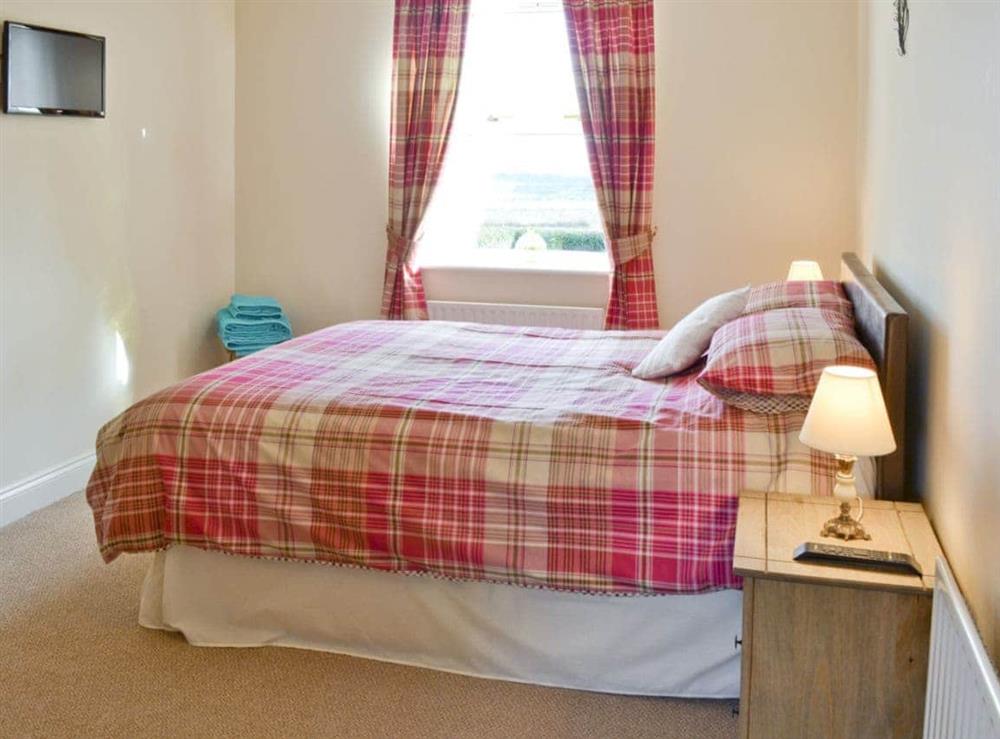 Double bedroom (photo 2) at Heckley Cottage in Alnwick, Northumberland