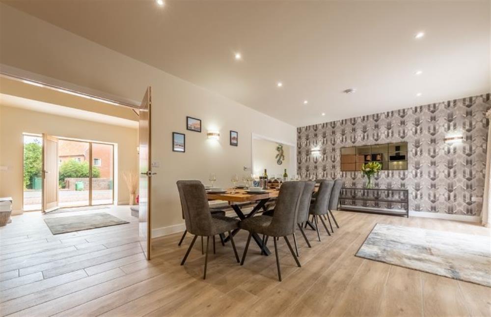 Entering the open-plan living/dining area at Hedgerows, Burnham Market near Kings Lynn