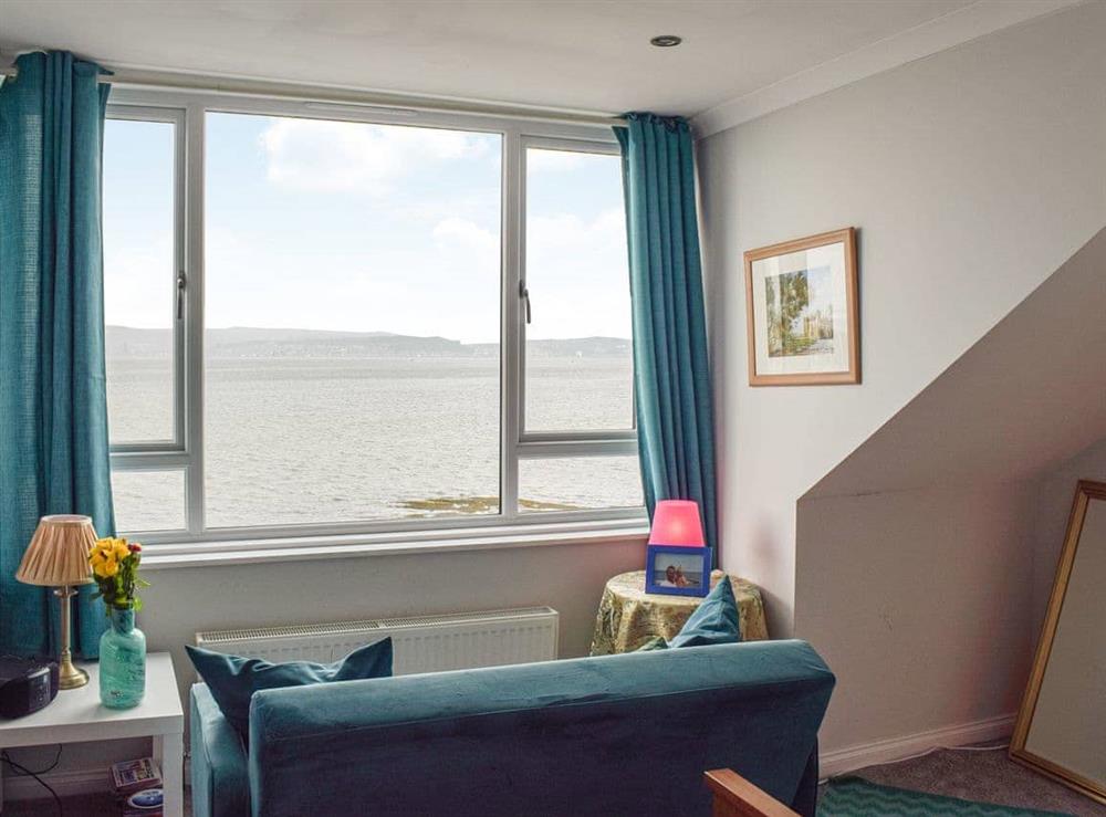 Double bedroom (photo 2) at Helensburgh Apartment in Helensburgh, Dumbartonshire