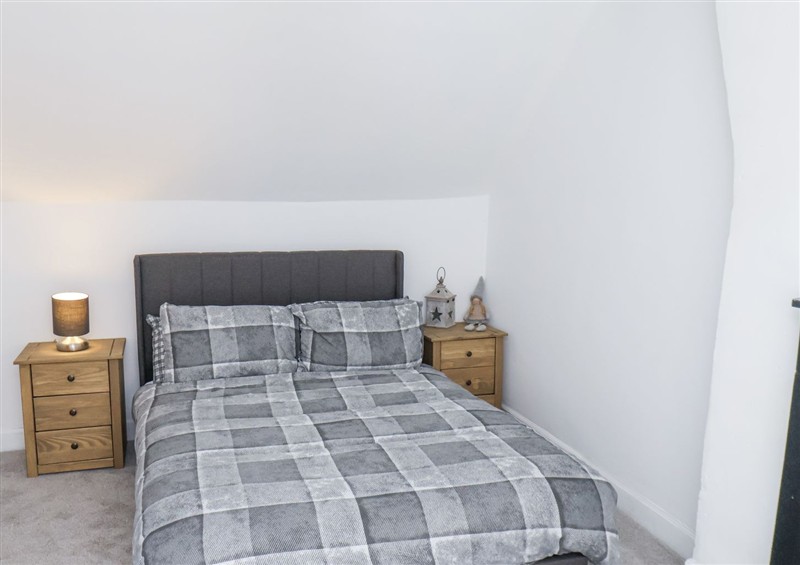 One of the 3 bedrooms at Hemdin Cottage, Thornton Dale