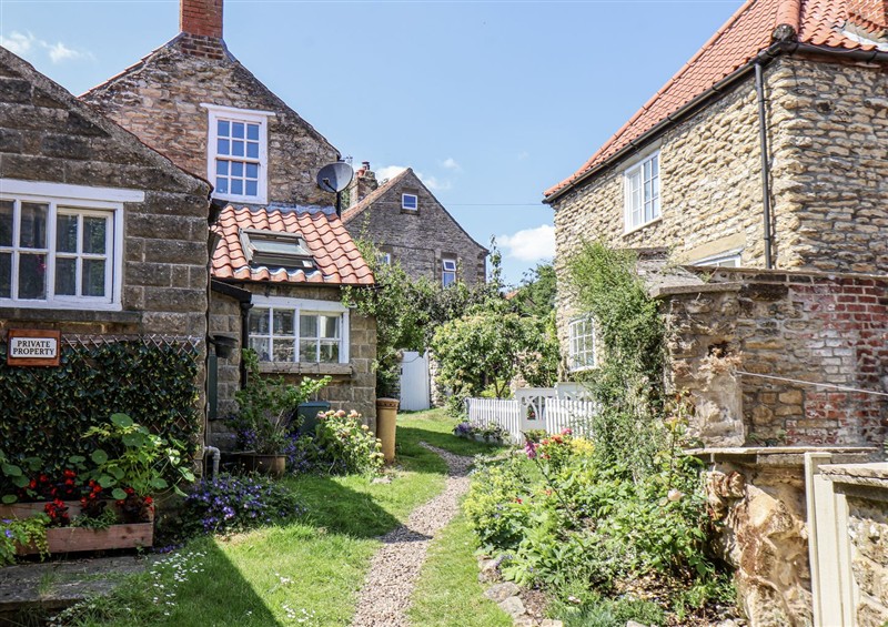 Outside (photo 2) at Hemdin Cottage, Thornton Dale