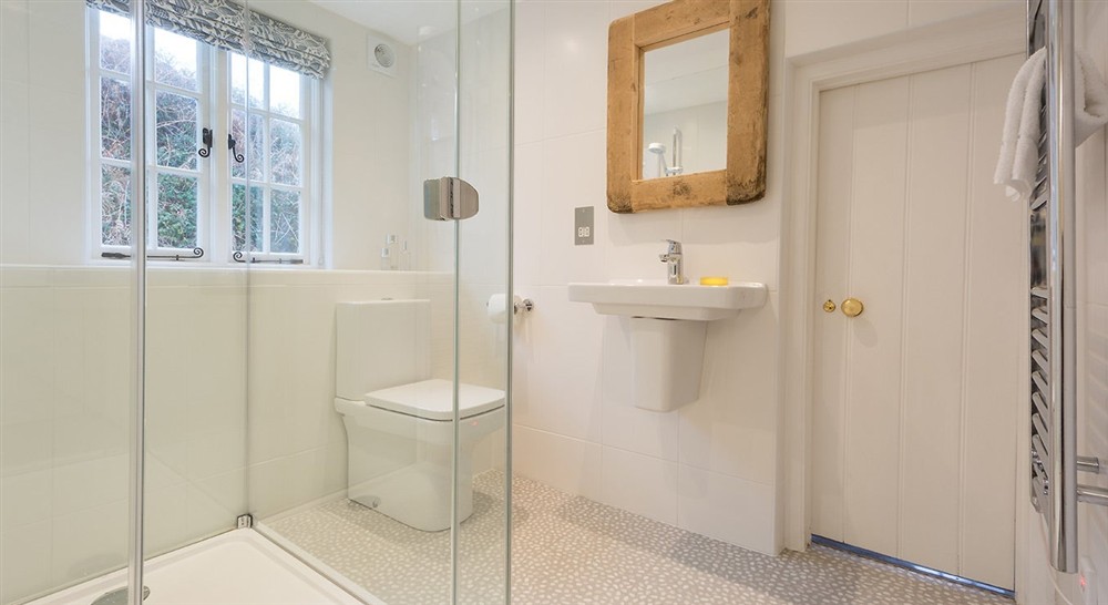 The shower room at Hemmick Cottage in Cornwall,