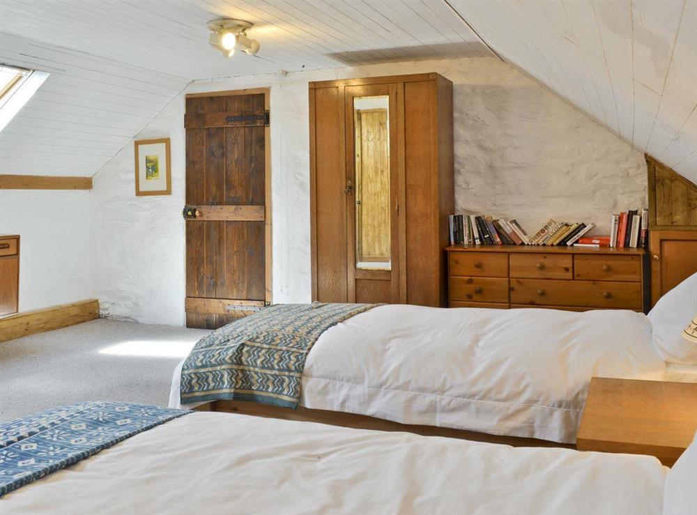 Ample storage in twin bedroom at Old Smithy, 