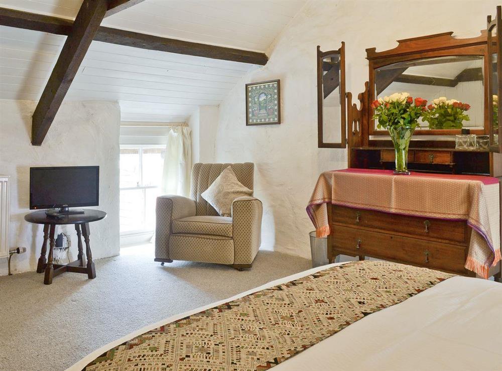 Spacious double bedroom at Old Smithy, 
