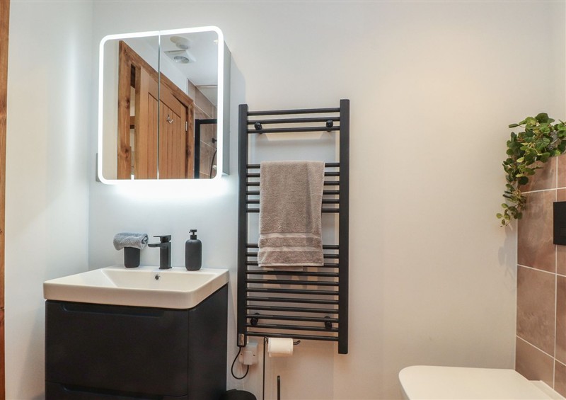 The bathroom at Hen Penmynydd, Llanfwrog near Llanfachraeth