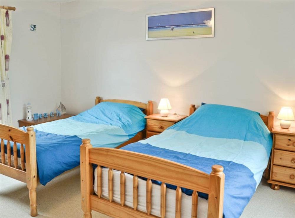 Twin bedroom at Hen Ysgol in Llanfaethlu, Anglesey., Gwynedd