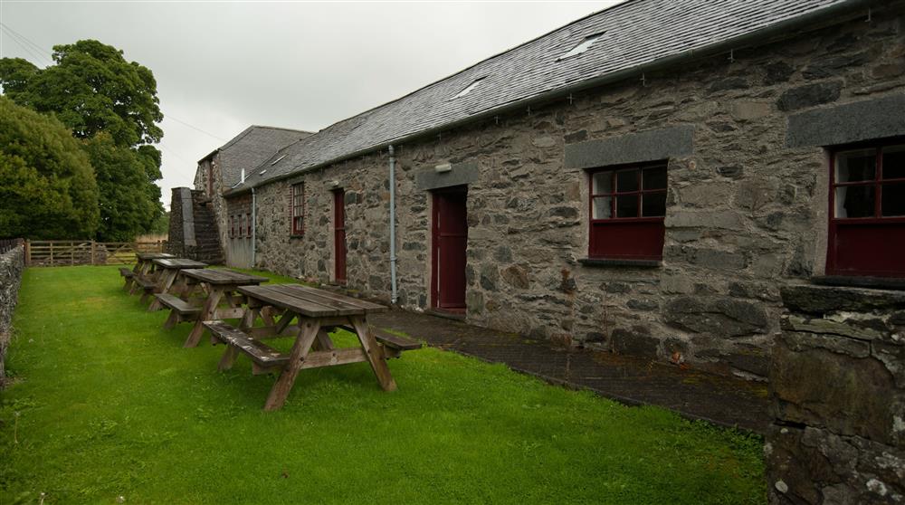 The outside eating area at Hendre Isaf Bunkhouse in Betws-y-coed, Conwy