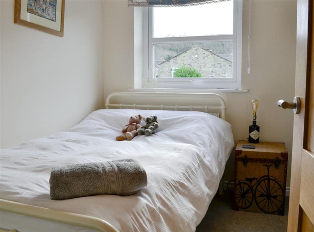 Cosy 3/4 double ebdroom at Hendricks Cottage in West Witton, near Leyburn, North Yorkshire