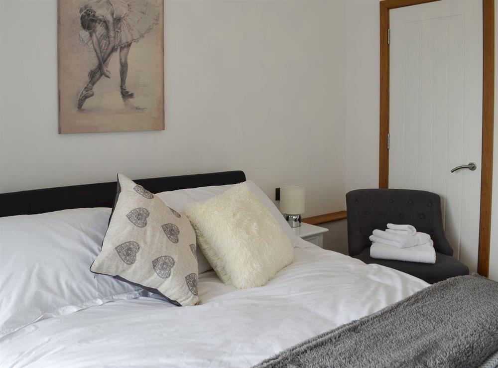 Double bedroom at Henry Oscar House in Winchelsea, near Rye, Sussex, East Sussex