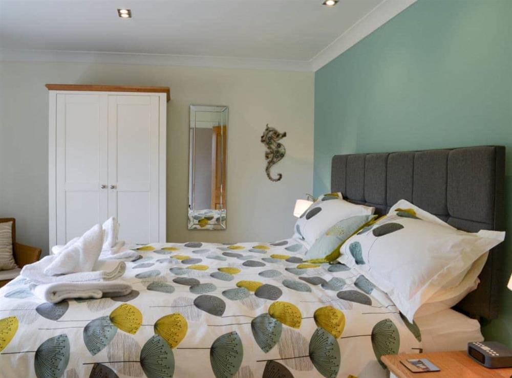 Double bedroom at Henrys Bungalow in Anderby, near Skegness, Lincolnshire