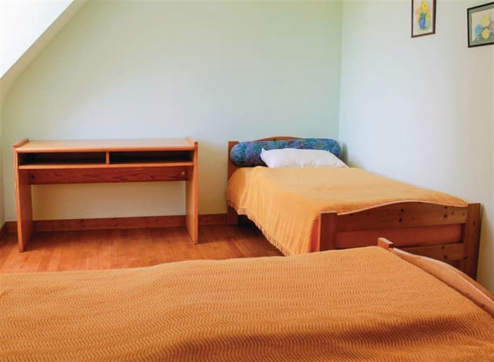 Bedroom (photo 5) at Hent Lestrizivit in Fouesnant, Finistère, France