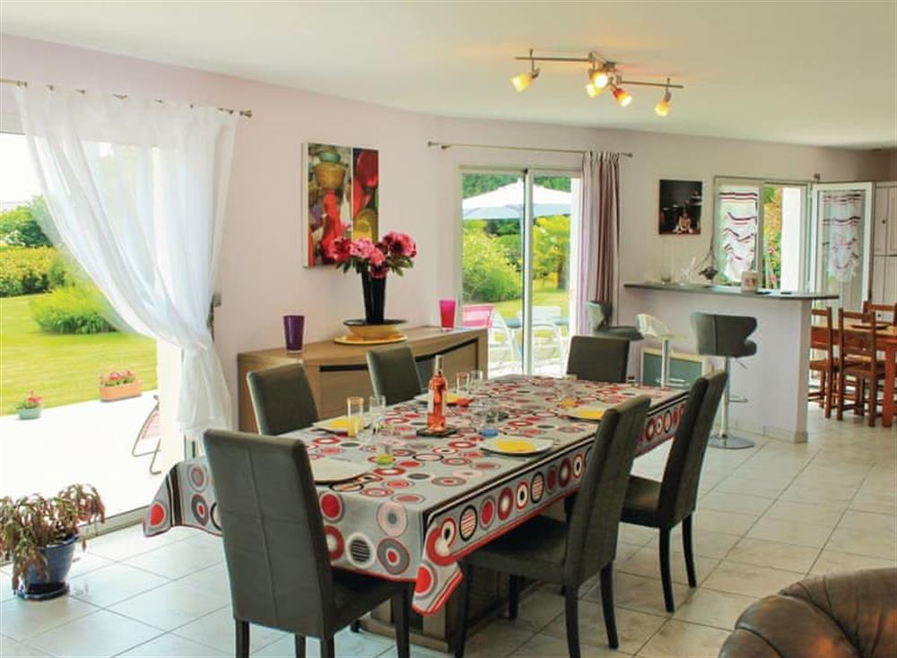 Living area at Hent Lestrizivit in Fouesnant, Finistère, France