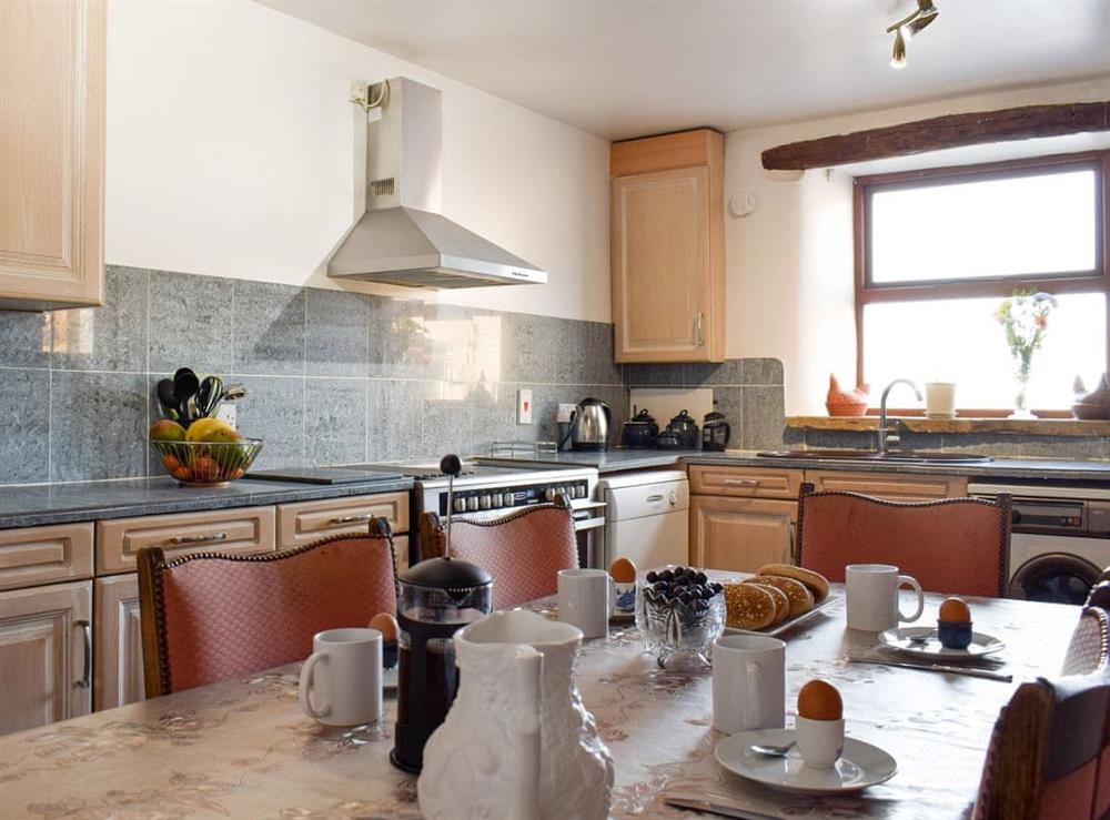 Fully appointed kitchen with dining area at High Gate, 