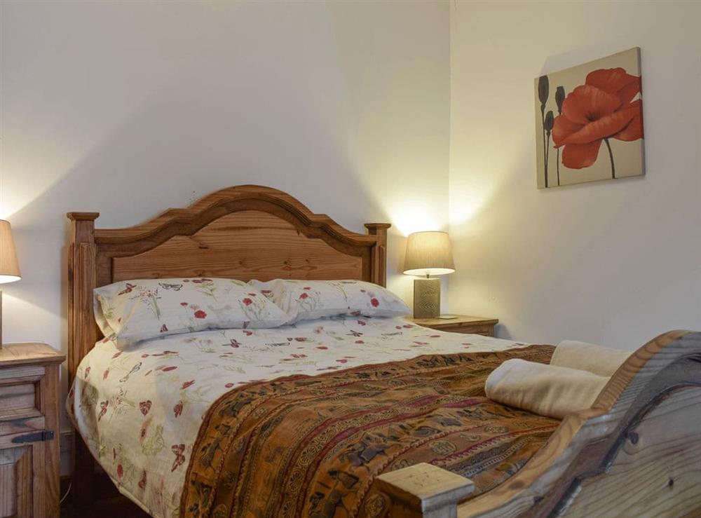 Peaceful double bedroom at High Gate, 