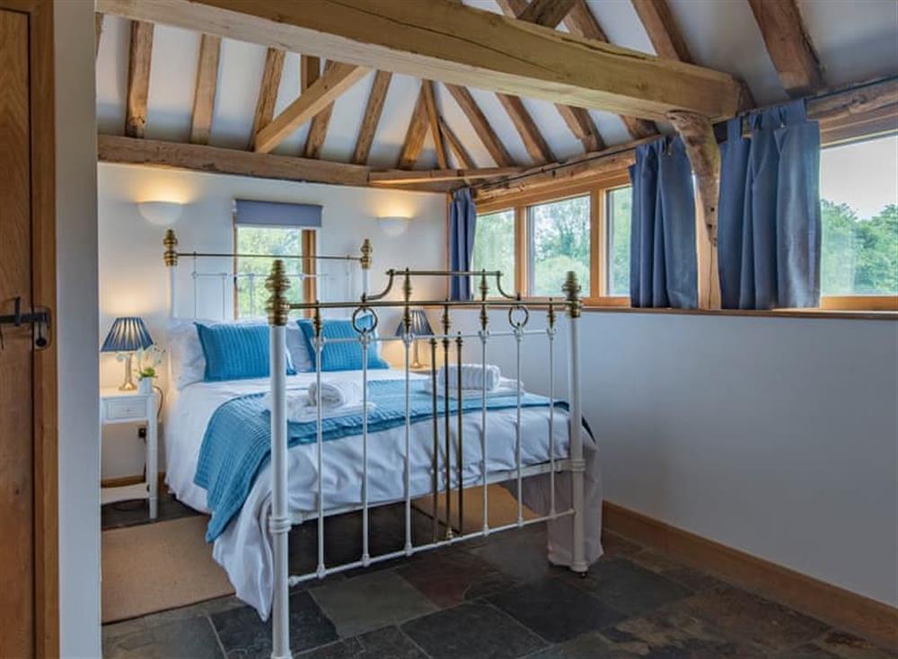 Double bedroom at Heron Barn in Holingbourne, England