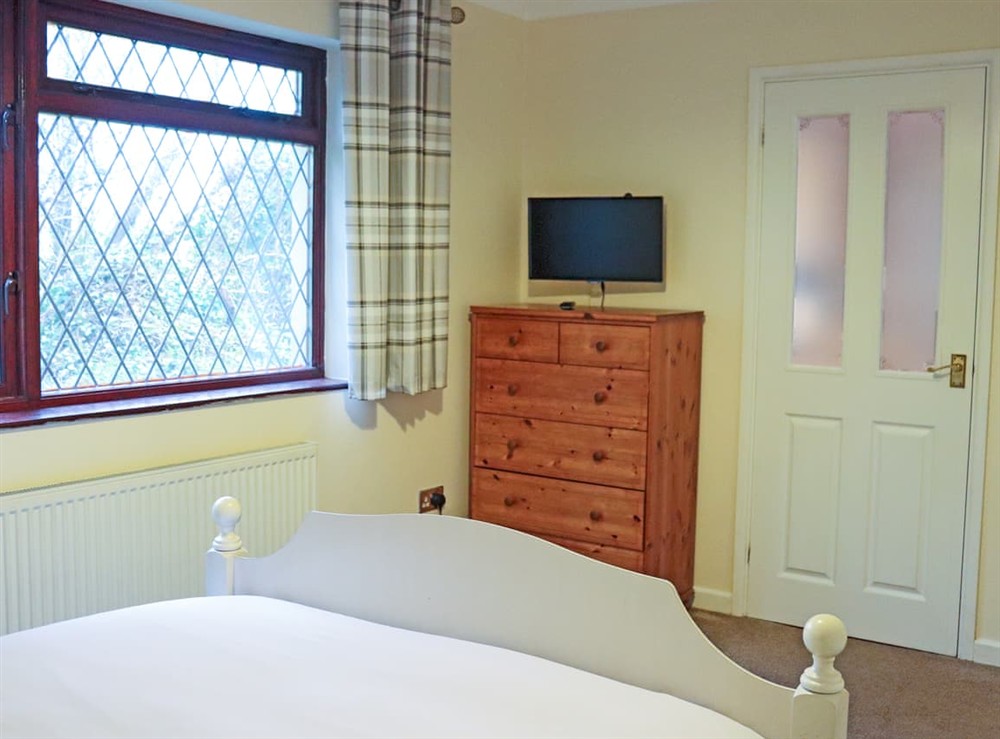 Double bedroom (photo 2) at Herons Rest in Tenby, Dyfed