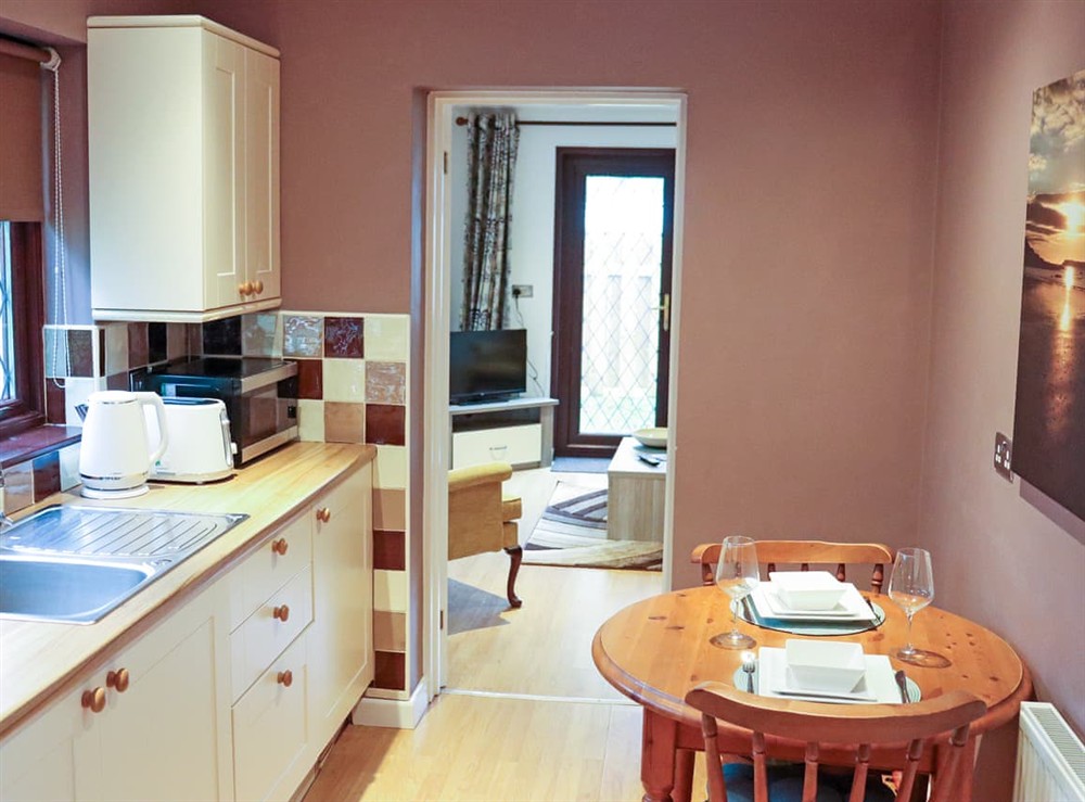 Kitchen/diner at Herons Rest in Tenby, Dyfed