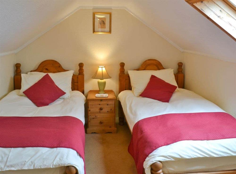Twin bedroom at Hertsmerry Cottage in Sidestrand, near Cromer, Norfolk
