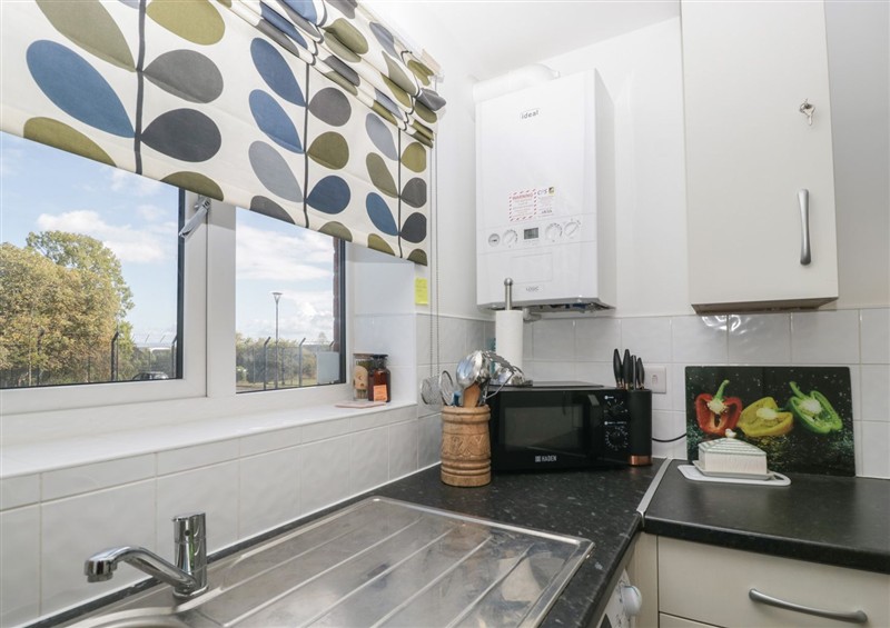 Kitchen (photo 3) at Hey Close, Great Malvern
