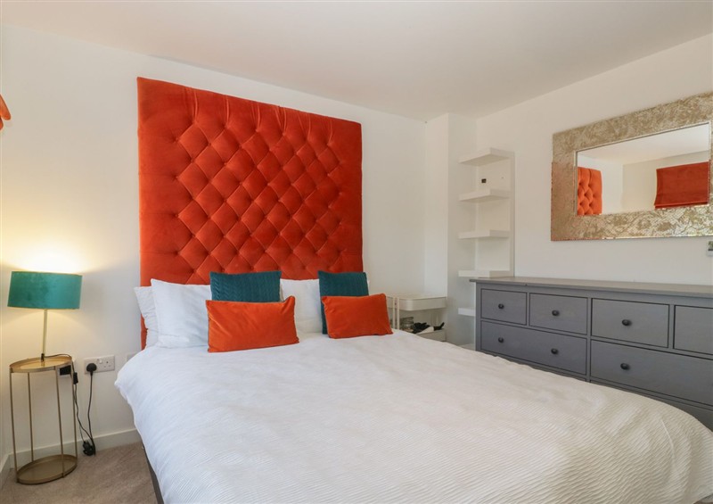 This is a bedroom (photo 2) at Hey Close, Great Malvern