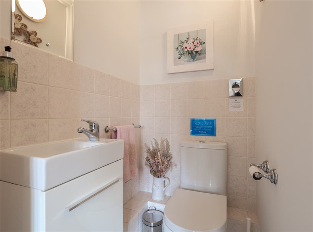 Bathroom at Heysham Retreat in Evesham, Worcestershire