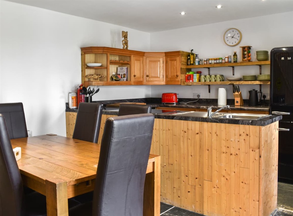 Kitchen/diner at Hideaway Cottage in Camelford, Cornwall
