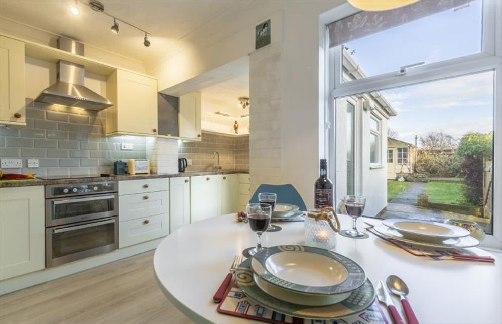Open plan dining kitchen/sitting room at Hideaway Cottage, Leiston