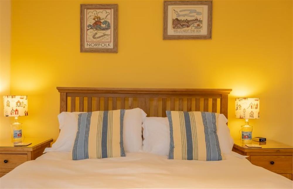 Hideaway House: Bedroom two has a 5ft king-size bed  at Hideaway House, Wells-next-the-Sea